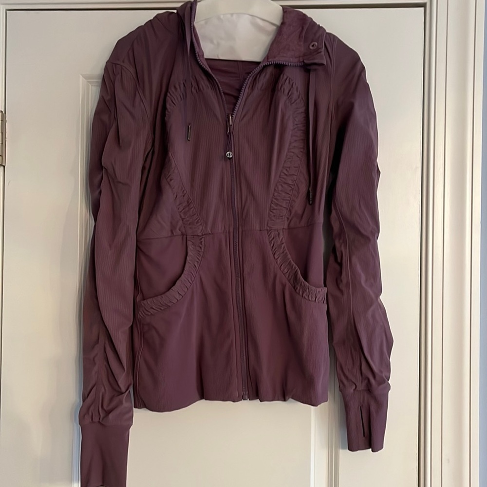 Lululemon reversible zip up hoodie size 8